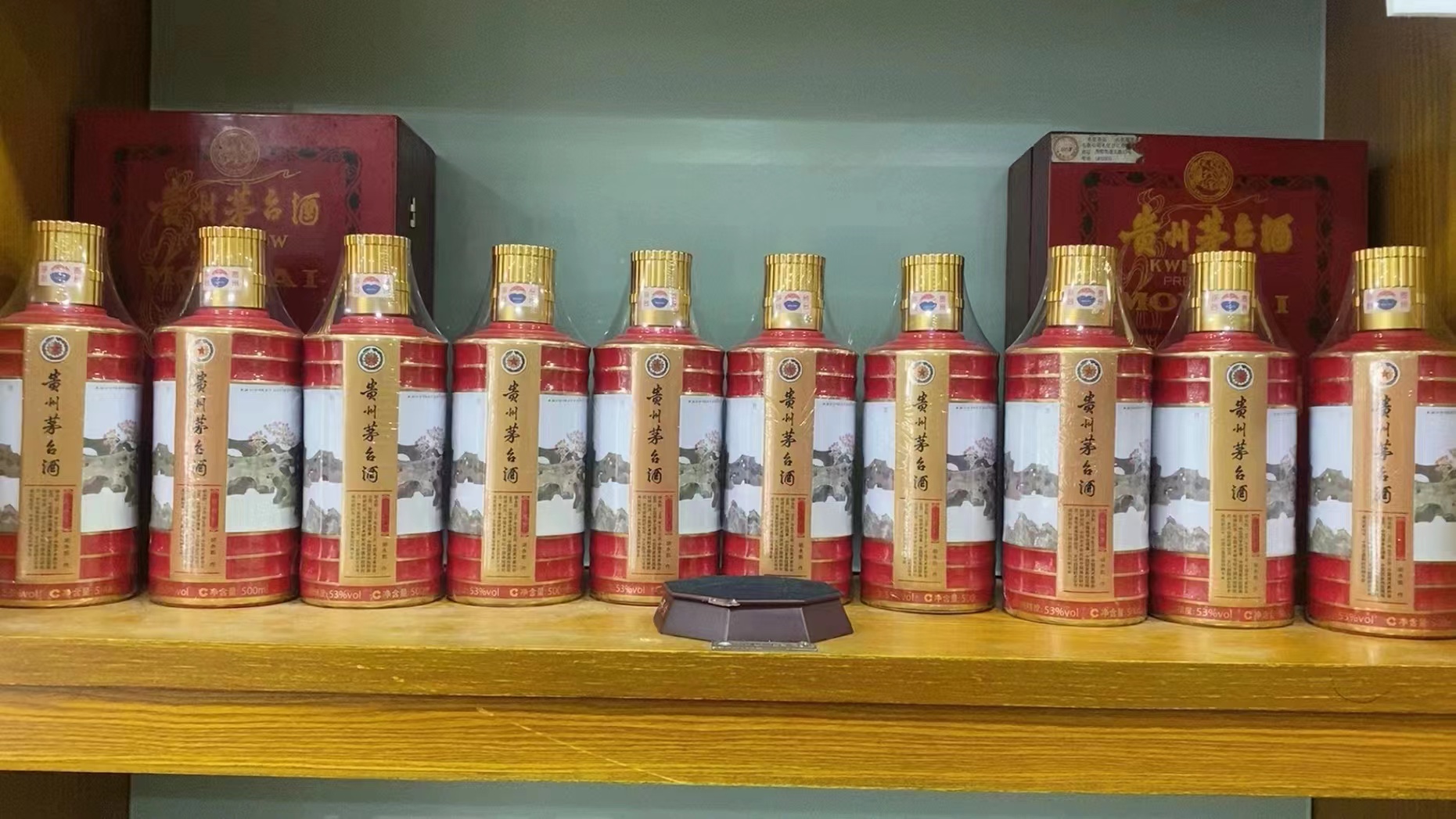 金湾回收50年茅台礼盒多少钱（最新更新行情）